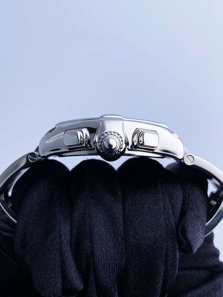 Cartier Roadster W62020X6